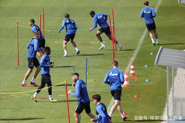 ued官网登录入口 - 2026年伤病潮来临，NBA面临生存危机